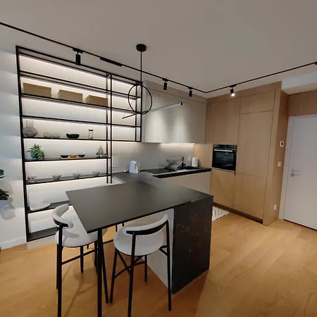 New Luxury With Garrage